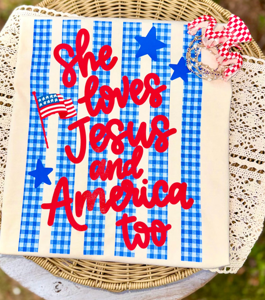 🇺🇸 SHE LOVES JESUS AND AMERICA TOO (TEE / TANK)