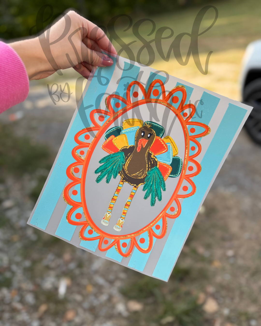 Funky Retro Turkey Thanksgiving Graphic Tee 🦃🧡
